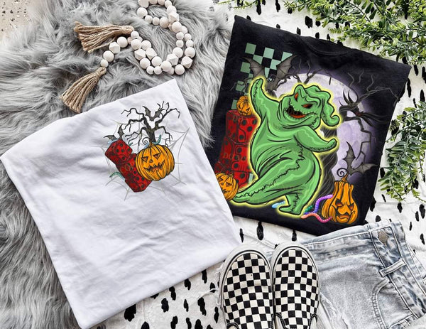 Green Halloween shirt / sweatshirt