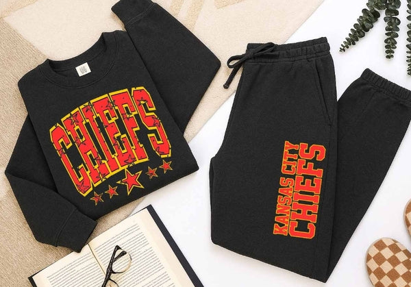Red/Yellow Sports Team Sweatshirts & Sweatpants SETS